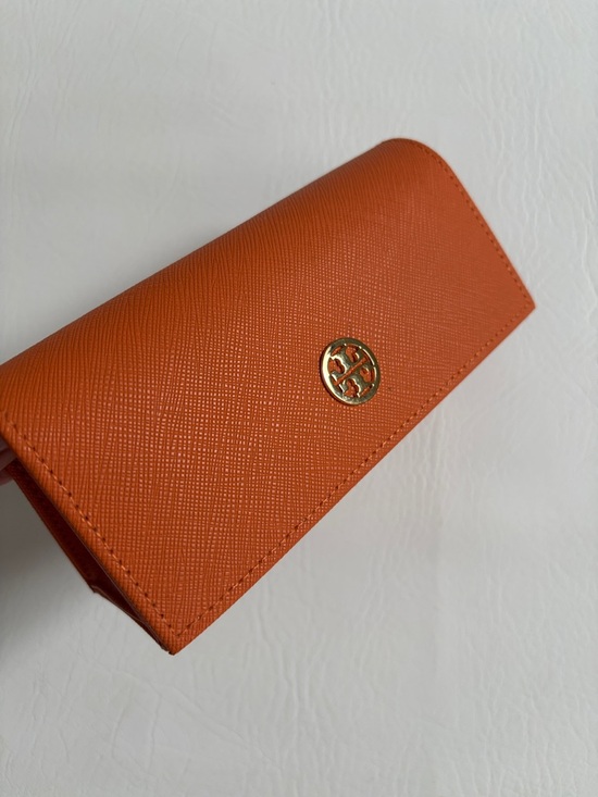 Tory Burch Accessories - Tory Burch Soft Glasses Case Large